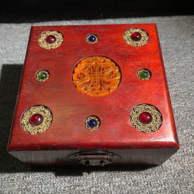 Wood Vintage Chinese Rosewood Jewelry Box With Gemstone Inlay and Carved Medallion For Sale - Image 7 of 9