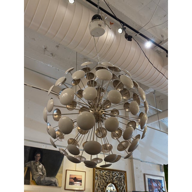 Bilbao Style Mid-Century Modern Sputnik Light Pendant For Sale - Image 4 of 12
