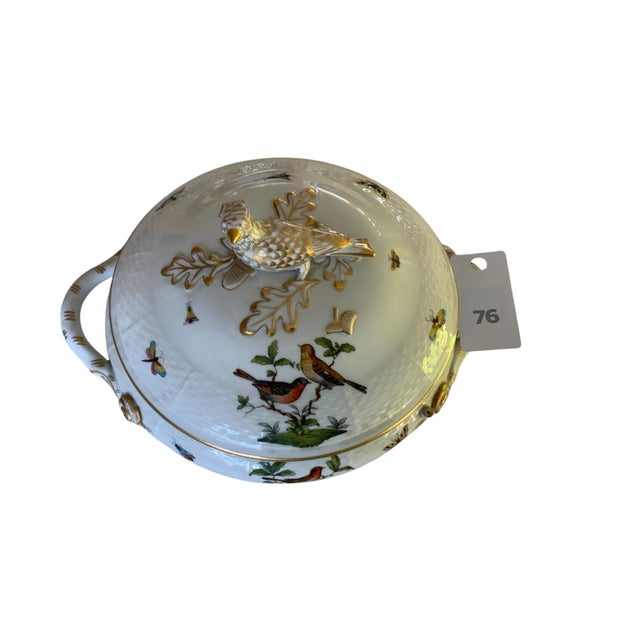 Herend Herend Rothschild Bird 11" Round Covered Vegetable Bowl Porcelain 90/Ro Made in Hungary For Sale - Image 4 of 7