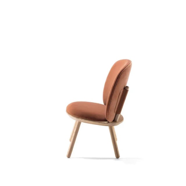 Being the youngest member of the&nbsp;Na&iuml;ve family, the Na&iuml;ve Low Chair introduces itself with a bright, yet...