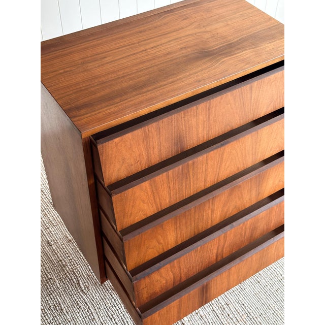 Vintage Mid Century Modern Walnut Chest of Drawers For Sale - Image 14 of 17