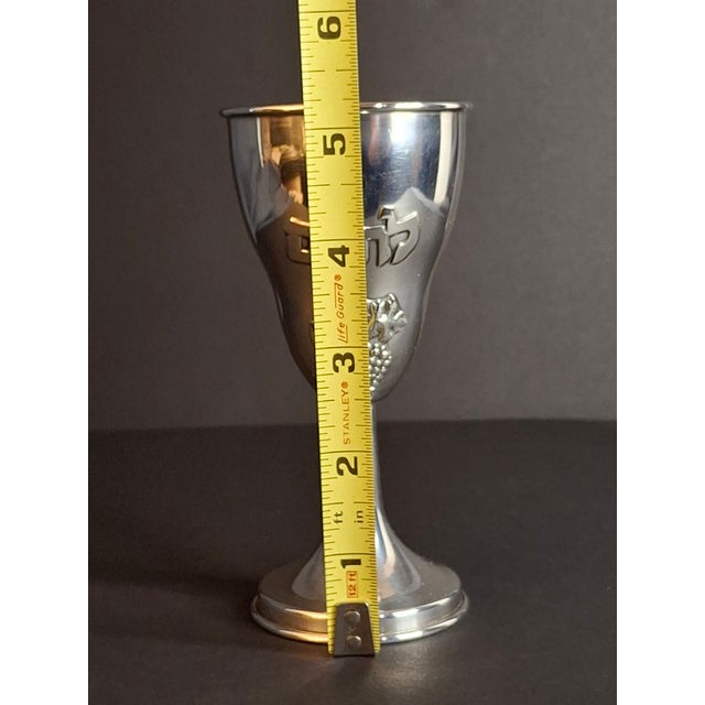 Italian Vintage Italian .800 Solid Silver Kiddush Cup Goblet – Grape Motif, Circa 1950s For Sale - Image 3 of 15