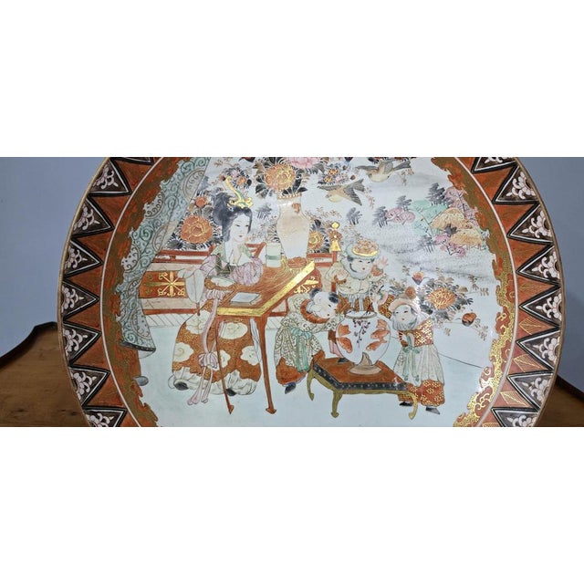 Wonderful Kutani charger, signed to the back, in wonderful overall condition. Kutani porcelain, a distinct style of...