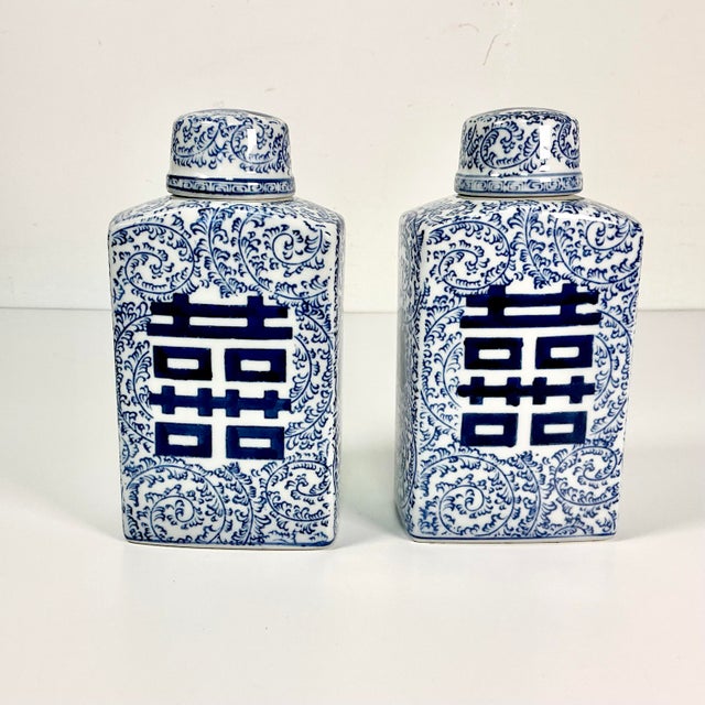 Mid-Century Boho Chic Chinoiserie Hollywood Regency Blue & White Square Happiness Ginger Jars - A Pair For Sale - Image 10 of 15