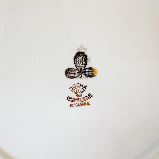 Metal 1960 Bavarian Decorative Plate With Fragonard Lovers For Sale - Image 7 of 7