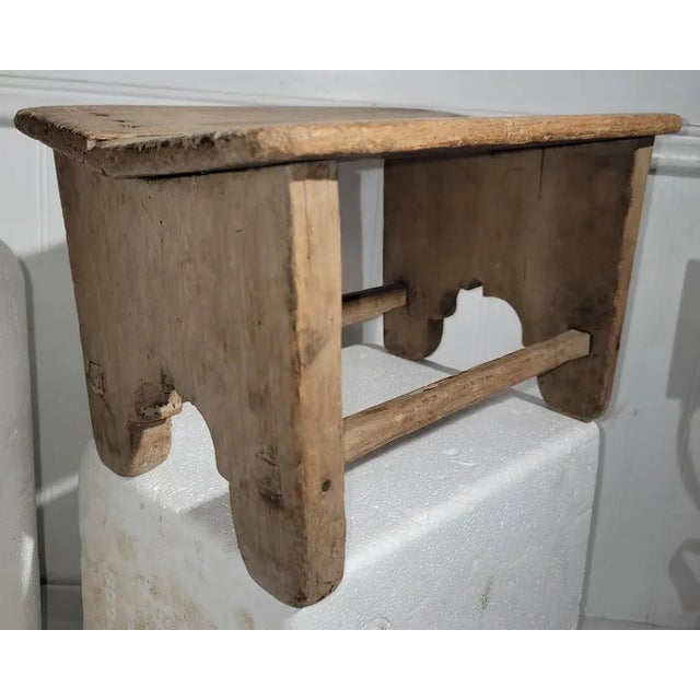 Early 19thc Pueblo Indian Foot Stool For Sale - Image 4 of 8