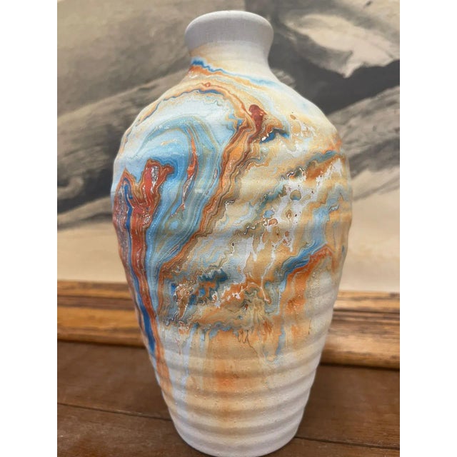 1970s Vintage Handmade Nemadji Minnesota Multicolored Stamped Ceramic Vase For Sale - Image 5 of 7