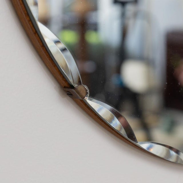 1930s French Art Deco Etched Circular Beveled Mirror For Sale - Image 10 of 12