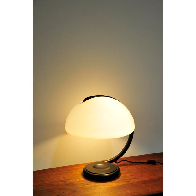 Serpente Table Lamp by Elio Martinelli for Martinelli Luce, 1960s For Sale - Image 10 of 15