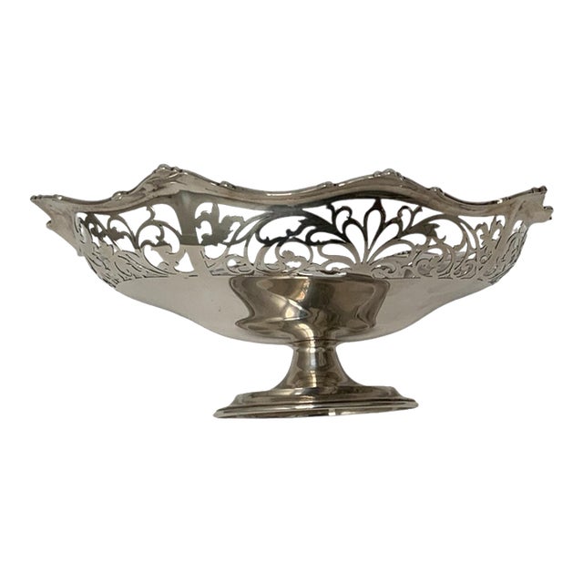 Antique John Round & Son Sheffield Sterling Silver Pierced Pedestal Centerpiece Bowl England 1915 For Sale