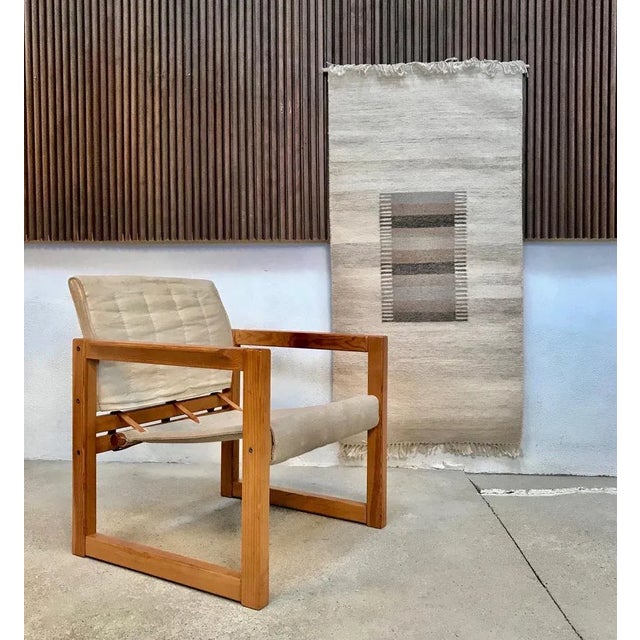 This high-quality woolen wall rug was hand-woven in Scandinavia during the 1960s. It features an abstract modern graphic...