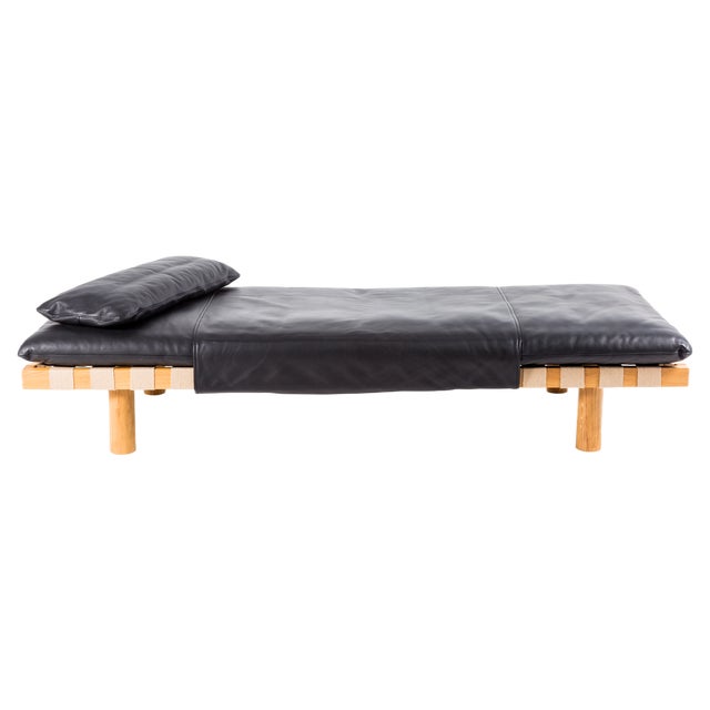 Pallet Daybed 4400LB-ON in Black Leather and Natural Wood Frame by Sebastian Herkner for Pulpo For Sale