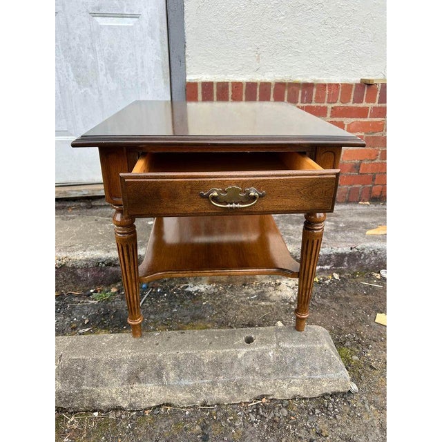 Vintage Ethan Allen Pair of Traditional Style Solid Wood 2 Tier Nightstands Bed Side Tables. For Sale - Image 11 of 12