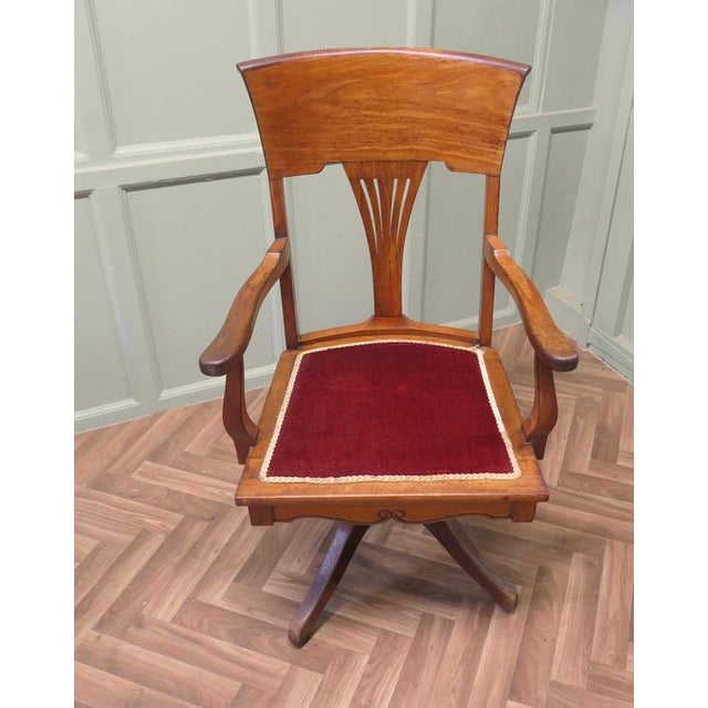 Edwardian Arts and Crafts Walnut Desk, 1900s For Sale - Image 3 of 8