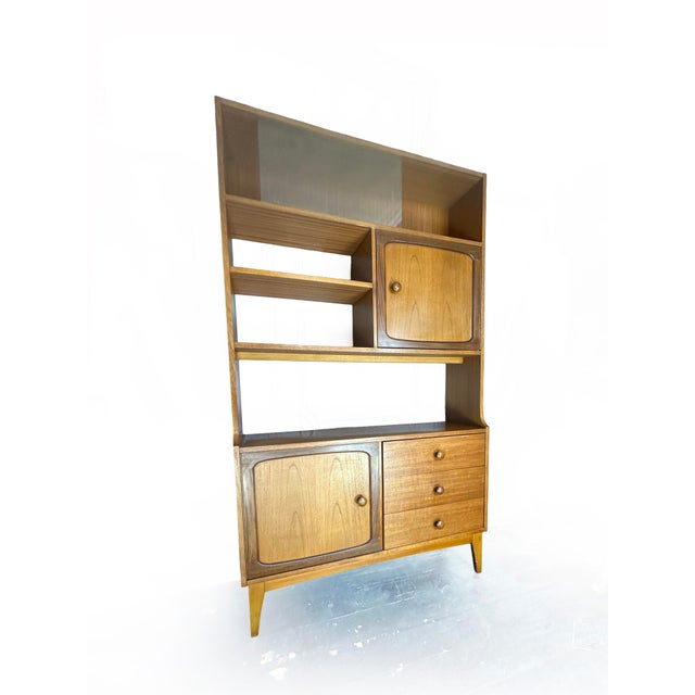 Vintage Stateroom Teak Room Divider and Display Cabinet from Stonehill, 1960s For Sale - Image 13 of 17