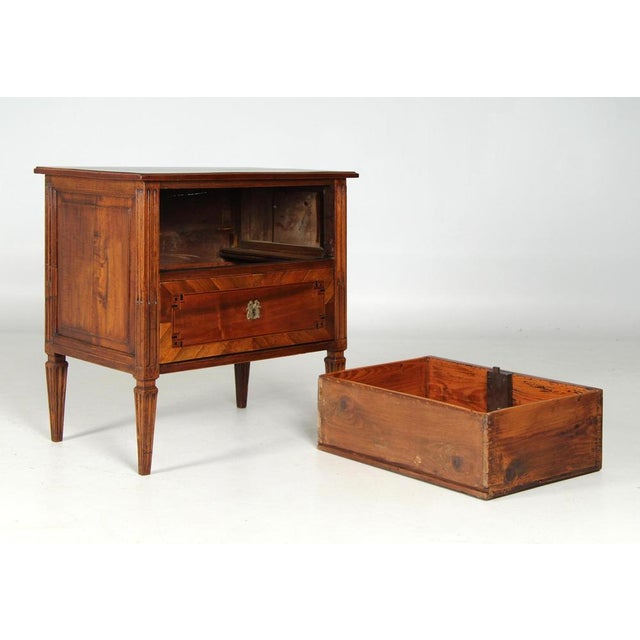 Late 18th Century Small Louis XVI Chest of Drawers, 1790 For Sale - Image 5 of 13