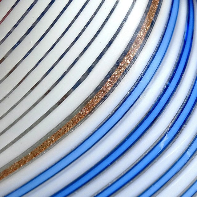 Aureliano Toso Murano Dino Martens 50s White Blue Ribbons Gold Flecks Vintage Italian Art Glass Flower Vase For Sale - Image 4 of 6