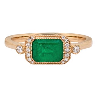 Colombian Emerald Ring With Natural Diamond Accents: Solid 14k Gold, Size 6.75 For Sale