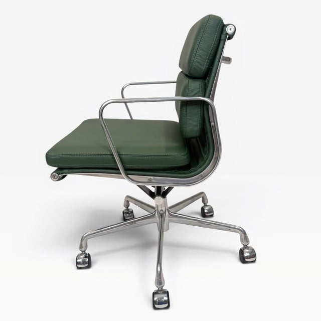 Herman Miller Herman Miller Eames Aluminum Group Soft Pad Management Chair - Green Leather For Sale - Image 4 of 10