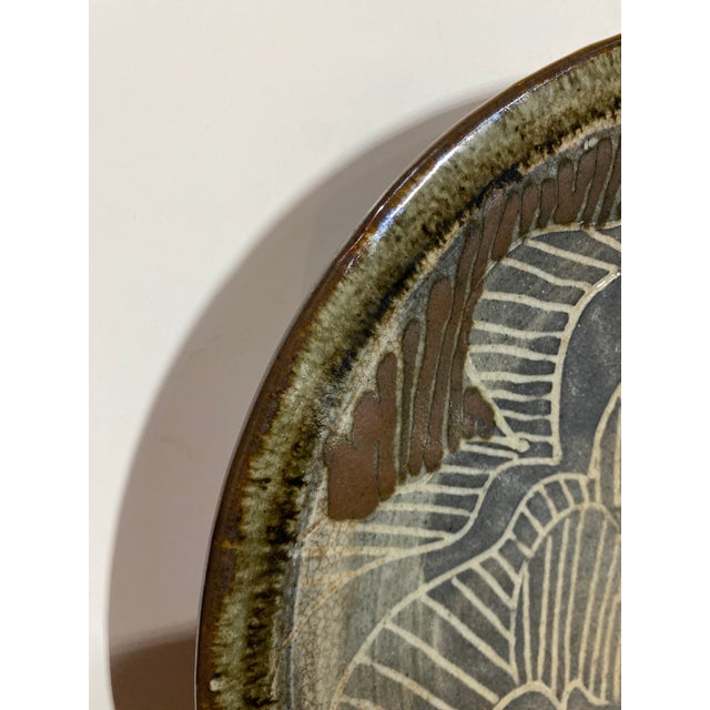 Mid 20th Century Large Mid 20th Century Gerald Newcomb Studio Pottery Charger For Sale - Image 5 of 9