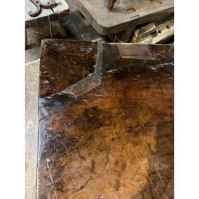 Walnut Desk - 17th Century Spanish Desk For Sale - Image 11 of 13