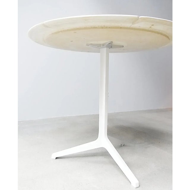 White Lacquered Dining Table, 1970s For Sale - Image 4 of 8