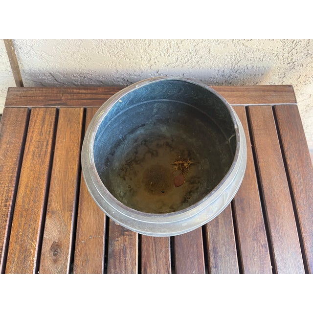 1900 - 1909 Antique Brass Jardiniere Planter Geometric Design Motif Ball Claw Three-Foot For Sale - Image 5 of 7