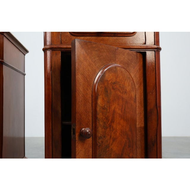 Louis XV Nightstands with Carrara Marble Tops, France, 1890s, Set of 2 For Sale - Image 16 of 18