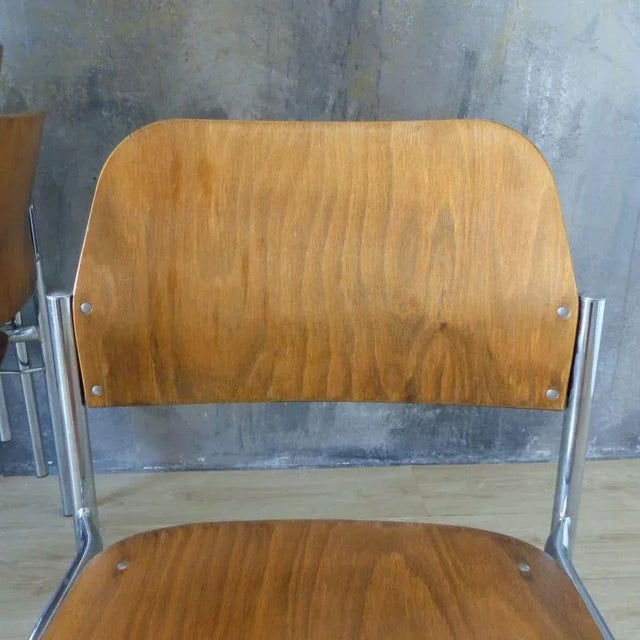 Mid-Century Modern Stackable Plywood Chairs with Chrome Frame, 1950s, Set of 4 For Sale - Image 3 of 10