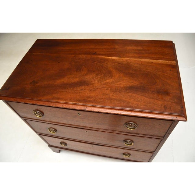 Wood Georgian Chest of Drawers, 1790s For Sale - Image 7 of 10