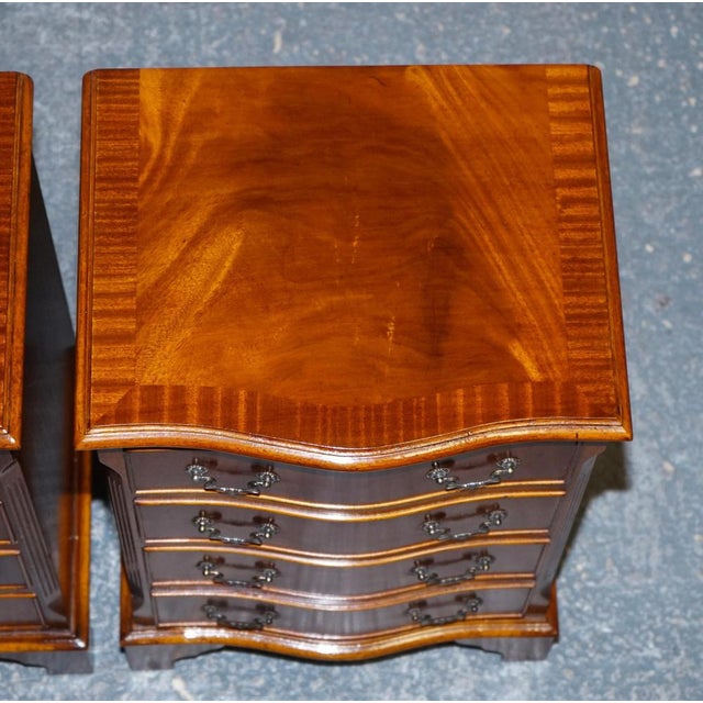 Georgian Style Serpentine Nightstands with Drawers, Set of 2 For Sale - Image 12 of 18