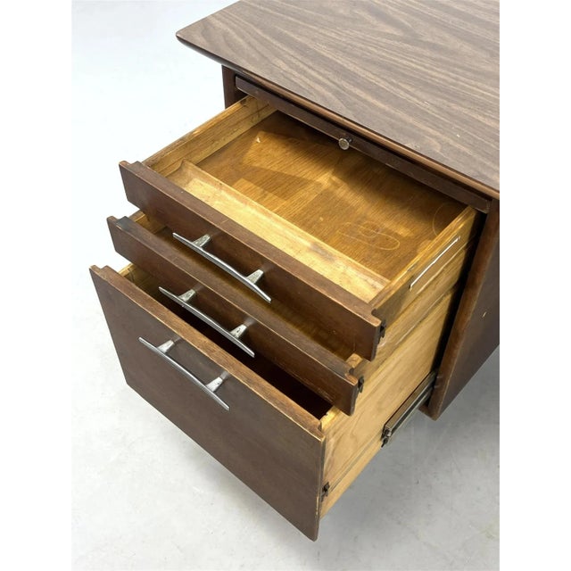 Mid 20th Century MCM Curved Form Desk With Exposed Sculptural Tripod Legs by Alma For Sale - Image 5 of 11