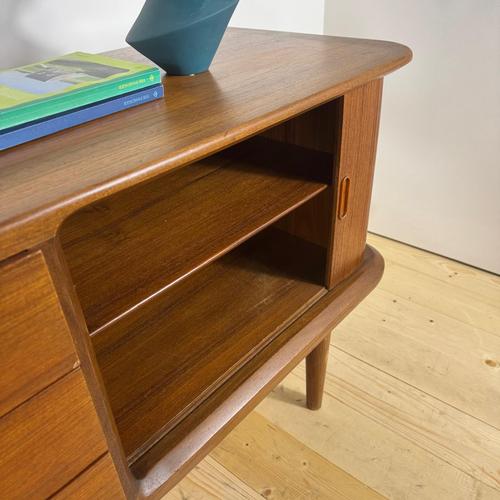 Vintage Teak Sideboard with Rounded Edges and Retracting Doors For Sale - Image 9 of 14