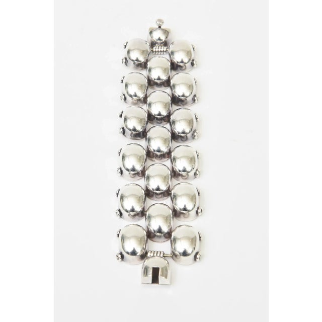 1970s Vintage Sterling Silver Ball Linked Cuff Bracelet Hallmarked, 1970's For Sale - Image 5 of 11