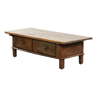 Antique Southern European Coffee Table in Chestnut Wood, 1700s For Sale
