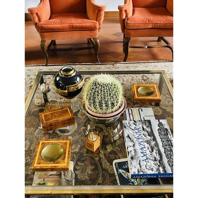 Smoking Set, brass and wood ashtrays, lighter and cigars box Italy 1970 burl wood & brass 2 ashtrays: H 3,5 x 19 x 19 cm...