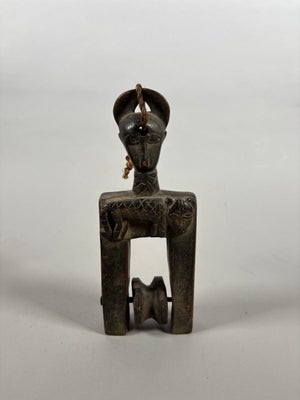 BAOULE, IVORY COAST. Loom pulley