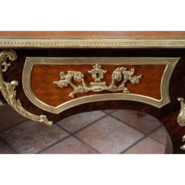 Antique French Napoleon III Bureau Plat Desk in Fine Exotic Wood with Gilded Bronze Inlays, France, 19th Century For Sale - Image 4 of 7
