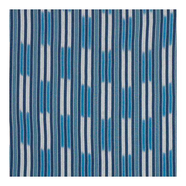 Sample - Schumacher Cusco Ikat Fabric in Blue For Sale