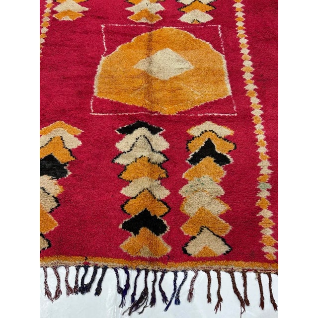 Mid 20th Century Mid Century Moroccan Rug 4'7" X 8’5” For Sale - Image 5 of 8