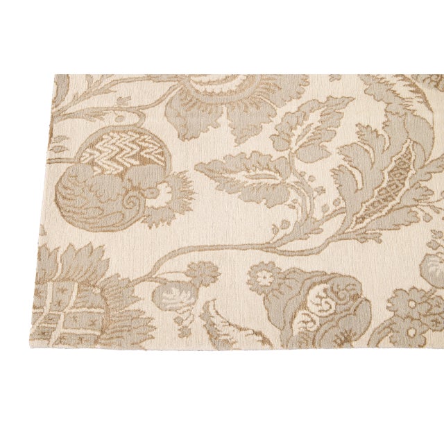 Beige Contemporary Nepalese Lapchi Wool and Silk Rug With Floral Pattern For Sale In New York - Image 6 of 13