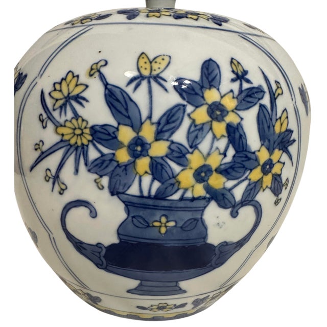 Vintage Chinese Chinoiserie Floral Lidded Ginger Jar For Sale - Image 10 of 11