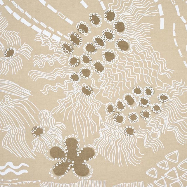 Tribal Sample - Schumacher X Clements Ribeiro Haven Fabric in Light Neutral For Sale - Image 3 of 4