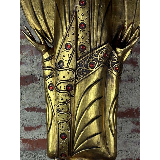 Burmese Mandalay Buddha in Gilded Carved Wood, 1970s For Sale - Image 6 of 14