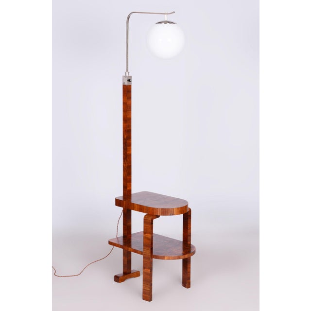 Art Deco Floor Lamp in Walnut with Chrome-Plated Steel and Glass, Czechia, 1930s For Sale - Image 4 of 12
