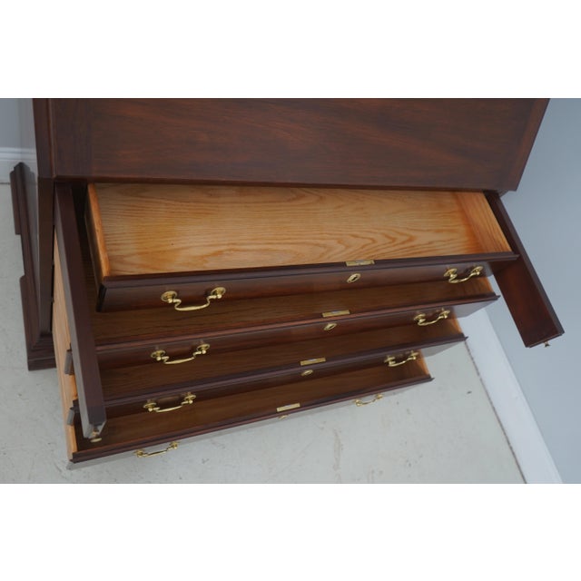 Henkel Harris Model 6003 Mahogany John Hancock Secretary Desk For Sale In Philadelphia - Image 6 of 17