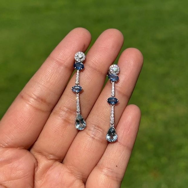 Art Deco Modern 1.02ct Sapphire Aquamarine Diamond Linear Drop Earrings in 14k Gold- A Pair For Sale - Image 3 of 13