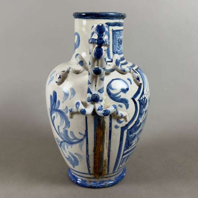Savona Majolica Amphora Vase with Intertwined Snake Handles, 1700s For Sale - Image 3 of 16