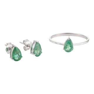 18k Gold Emerald Gemstone Vintate Jewelry Set- Solitaire Ring & Earrings For Sale