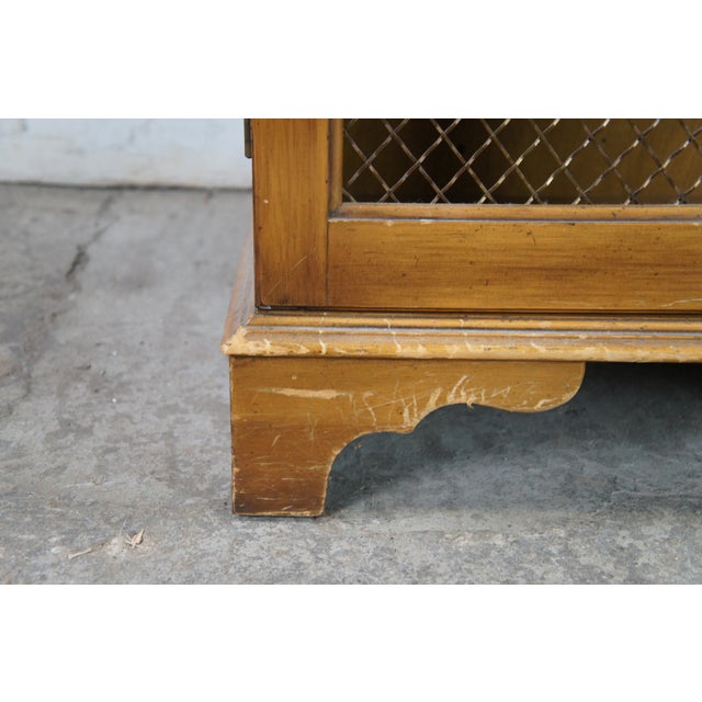 Vintage French Country Farmhouse Pine Chicken Wire Bookcase Curio Cabinet 33" For Sale - Image 11 of 12